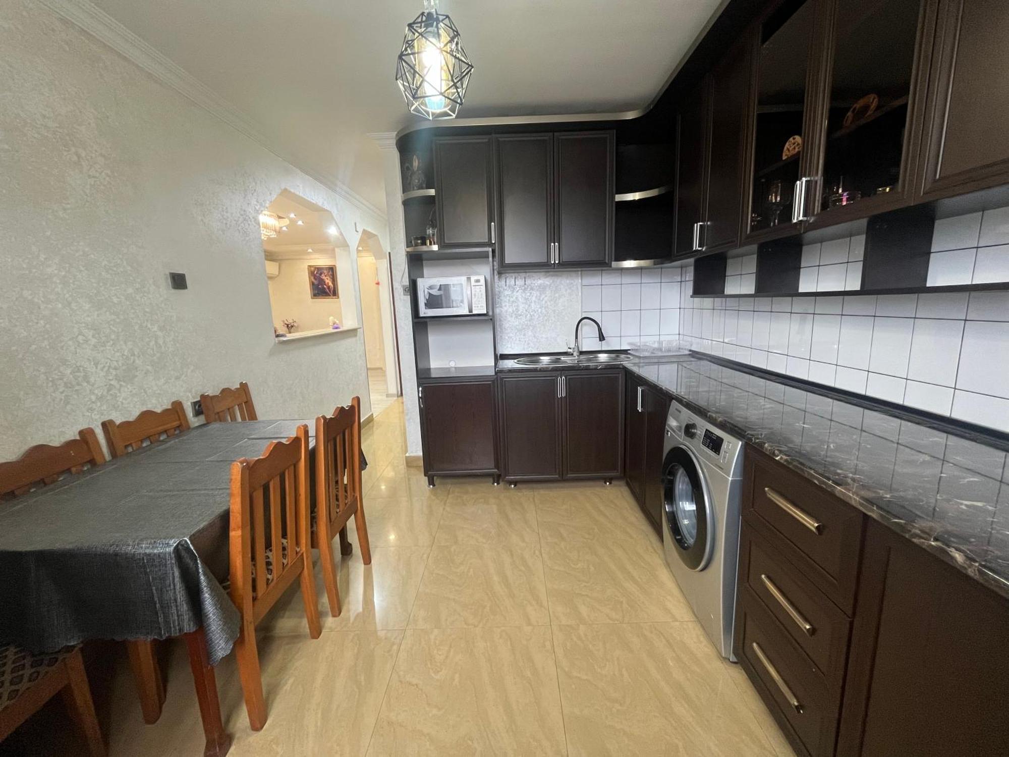 Apartament Batoemi Buitenkant foto